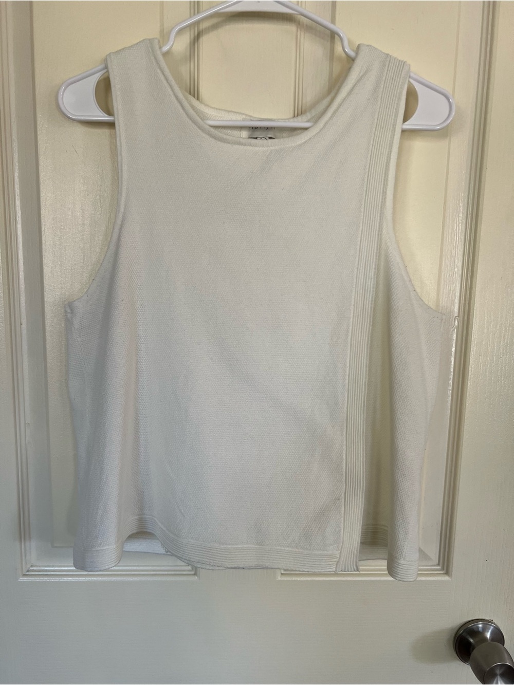 Harlyn Ivory Textured Knit Sleeveless Tank Top Large